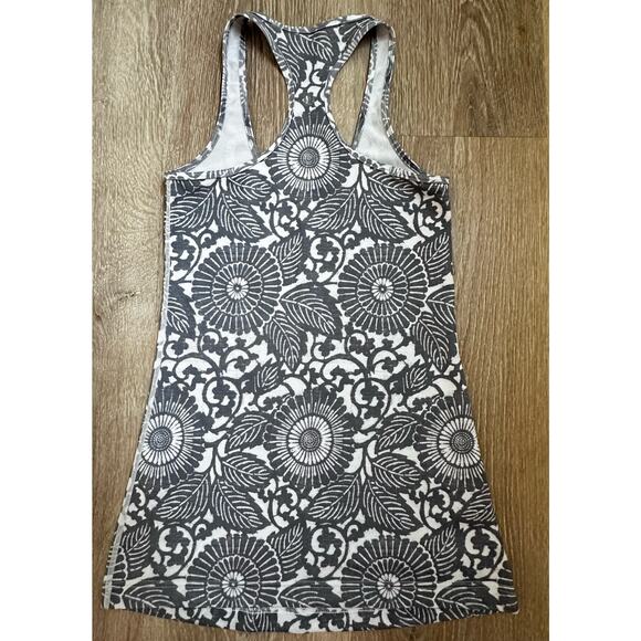 Lululemon|4 Cool Racerback Tank Top|Grey/White|SZ ? S - Picture 5 of 6